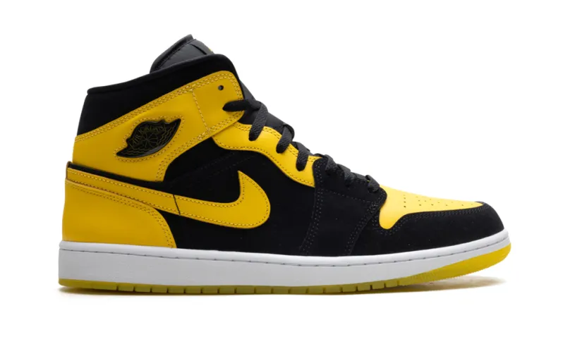 Air Jordan 1 Air Jordan 1 Mid 'New Love'